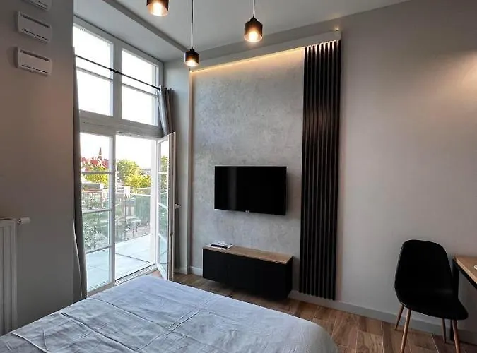 - Plac Jana Pawla Ii Centrum Apartment Wroclaw