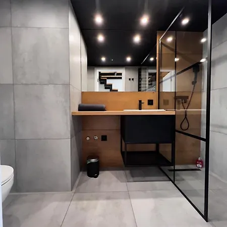 - Plac Jana Pawla Ii Centrum