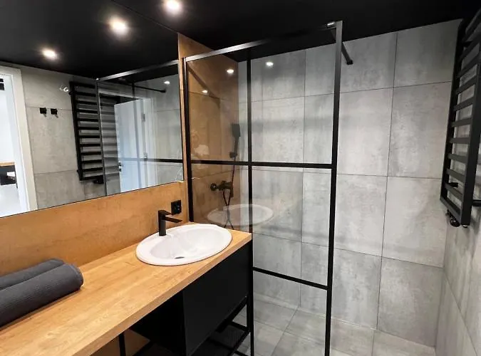 - Plac Jana Pawla Ii Centrum Апартаменти