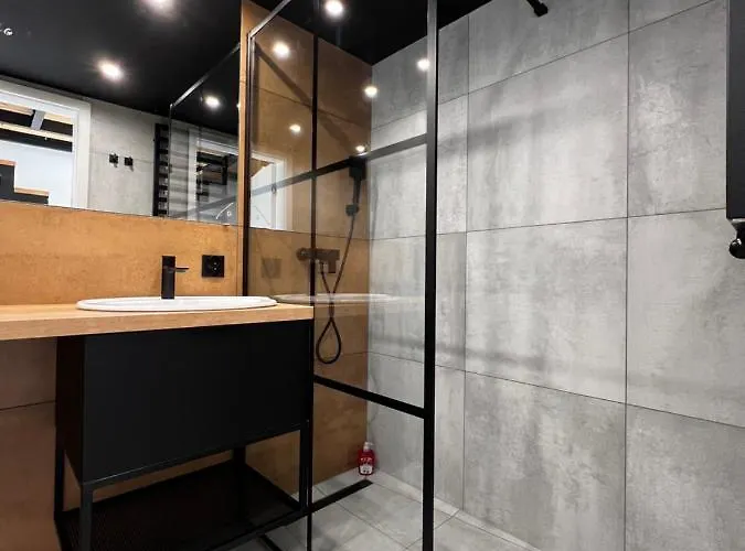 - Plac Jana Pawla Ii Centrum