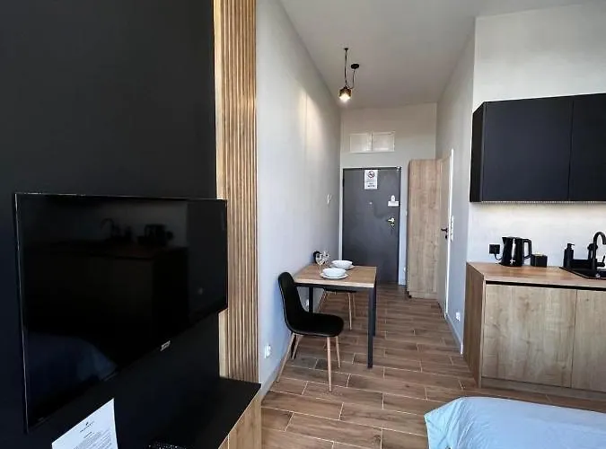 - Plac Jana Pawla Ii Centrum Апартаменти