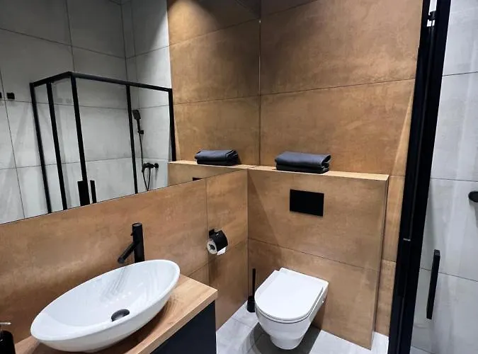 - Plac Jana Pawla Ii Centrum Апартаменти Вроцлав